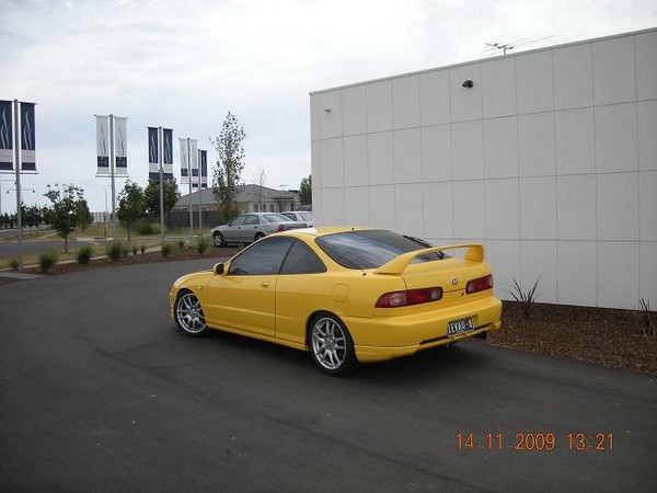 2000 Sunlight Yellow AUDM Integra Type-r