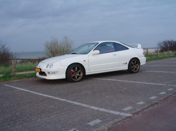 EDM Integra Type R parked