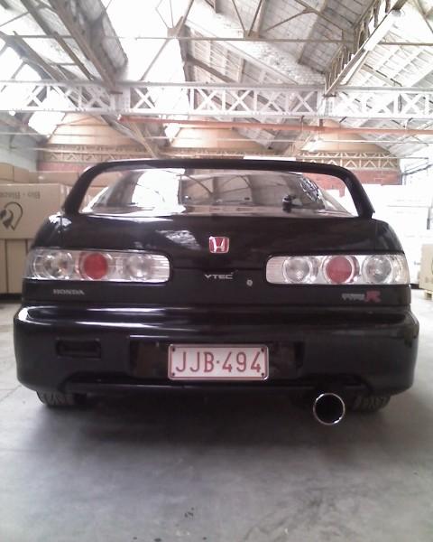 2000 EDM Integra Type R with altezza tail lights