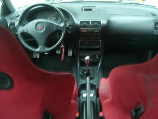 Inside of a 1998 EDM Integra typeR