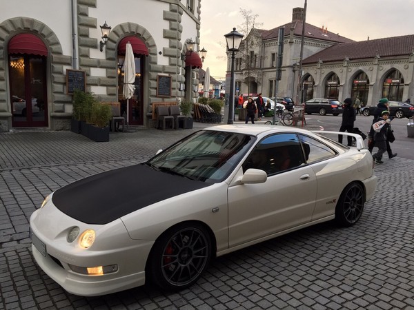 1998 Championship White EDM Integra Type-R carbon fiber hood