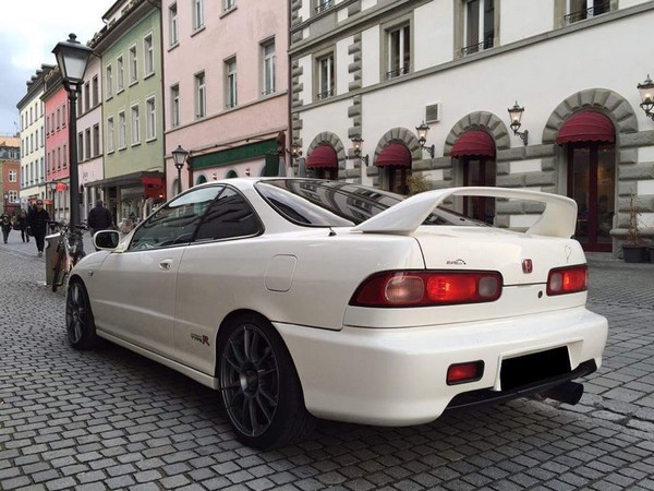 1998 Championship White EDM Integra Type-R in town