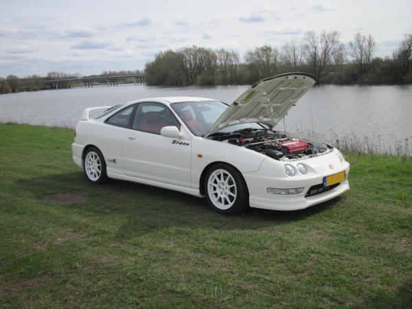 1998 EDM ITR with hood popped