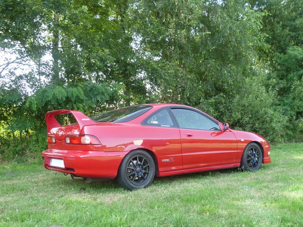 Milano Red EDM ITR with Mugen Gen 1 wing