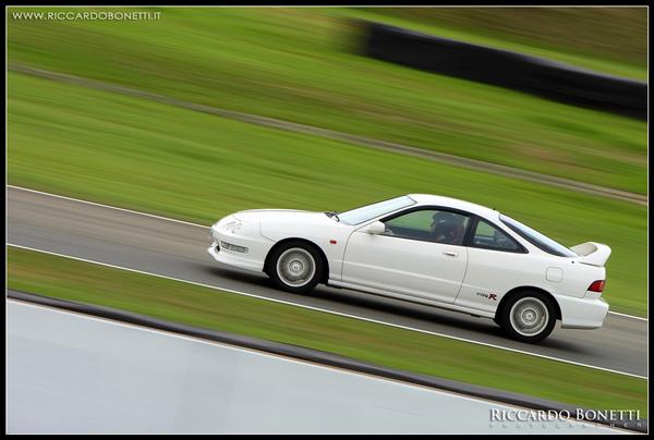 EDM Integra Type R racing