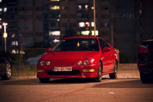 Milano Red EDM Integra Type-R at night