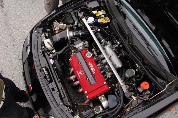 EDM Honda Integra Type-R engine bay Mugen Intake