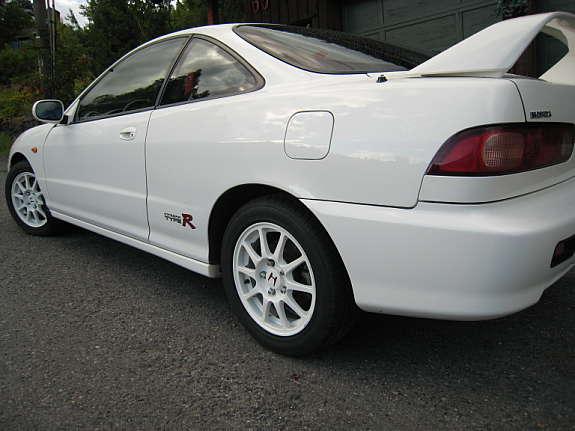 EDM Integra Type-R championship white