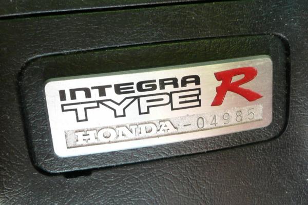 French EDM Integra Type-R interior badge number