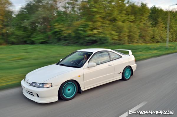 1996 JDM Integra Type-R driving