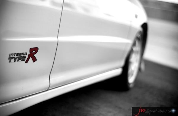 96 JDM Honda Integra Type R - ''R'' badge