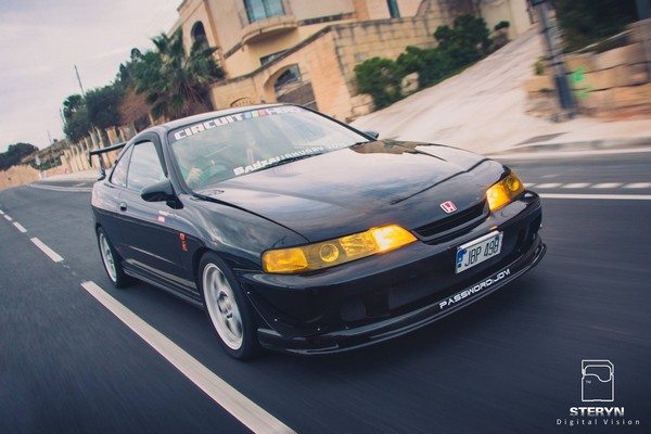 Starlight Black Pearl 1998 JDM Honda ITR driving