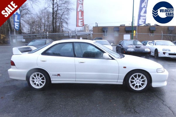 1999 JDM DB8 Honda Integra Type-R 4-door drivers side