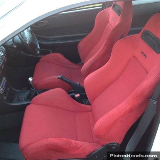 UKDM Integra Type-R red recaro SRDs