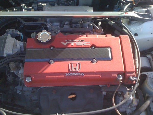 UKDM Honda Integra Type-R engine