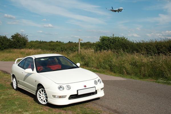 UKDM Integra Type-R front right