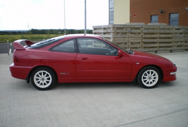 Milano Red 2000 UKDM Integra Type-R