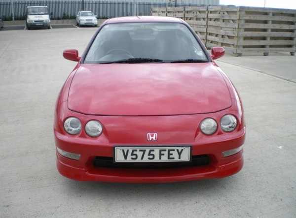 Milano Red 2000 UKDM Integra Type-R front end