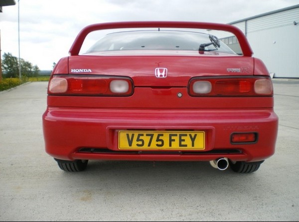 Milano Red 2000 UKDM Integra Type-R back end