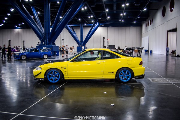 2000 Acura Integra Type-R at car show