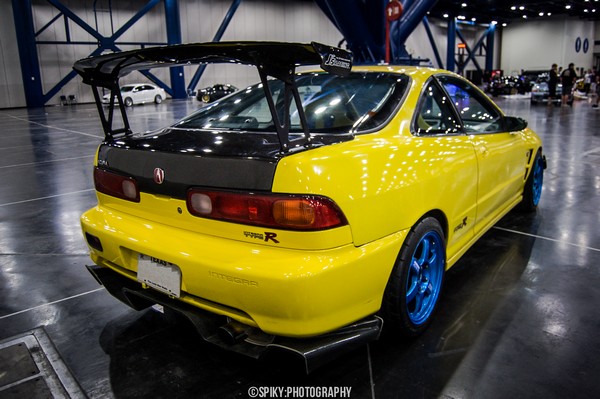 modded 2000 Acura Integra Type-R big spoiler