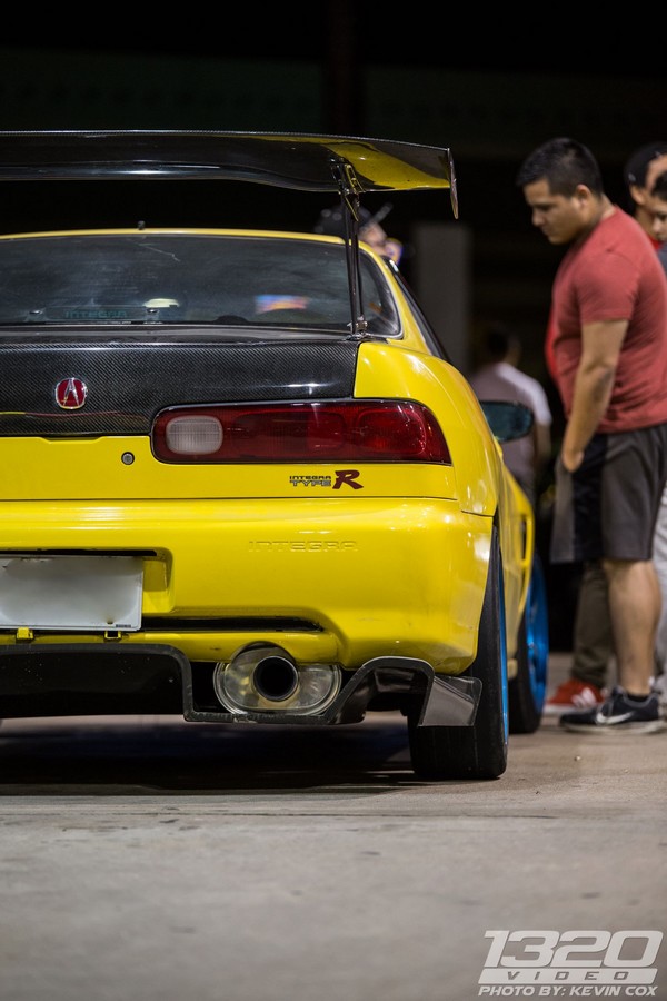 2000 Acura Integra Type-R carbon fiber trunk