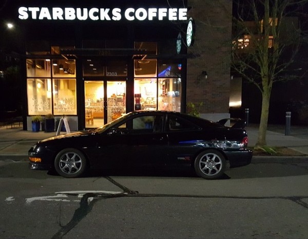 Flamenco Black Pearl Integra Type-R at starbucks at night