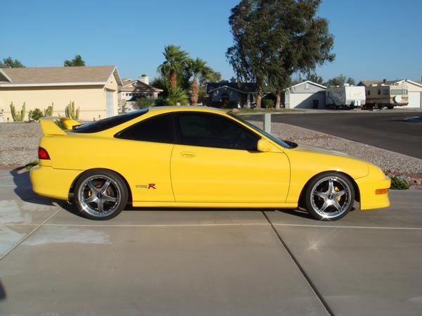 2000 Acura Integra Type-r phoenix yellow with rims