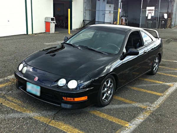 USDM 2000 Black Acura Integra Type-r stock