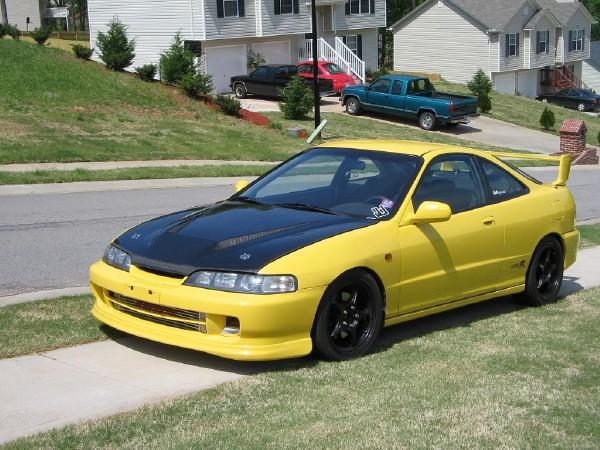 custom Phoenix Yellow 2000 ITR racecar