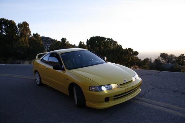 front corner of Phoenix yellow type-r