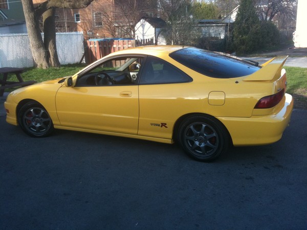 Phoenix Yellow Integra Type-R drivers side