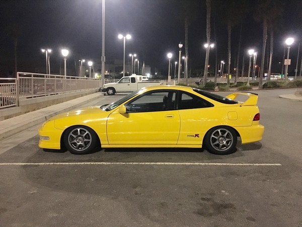 2000 Phoenix yellow type-r gurney flap and dumped