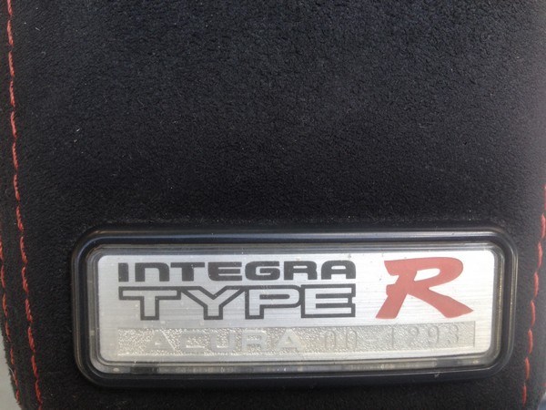 2000 Acura Integra Type-r badge number 00-1293