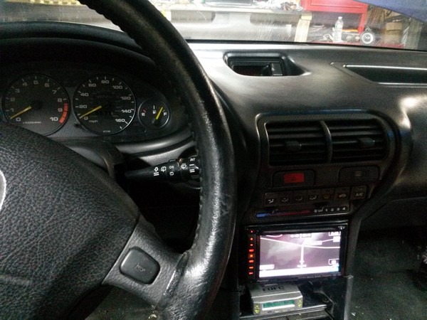 2000 Acura Integra Type-r interior with screen