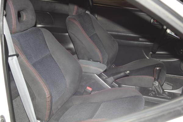 1997 Acura Integra Type-R front seats