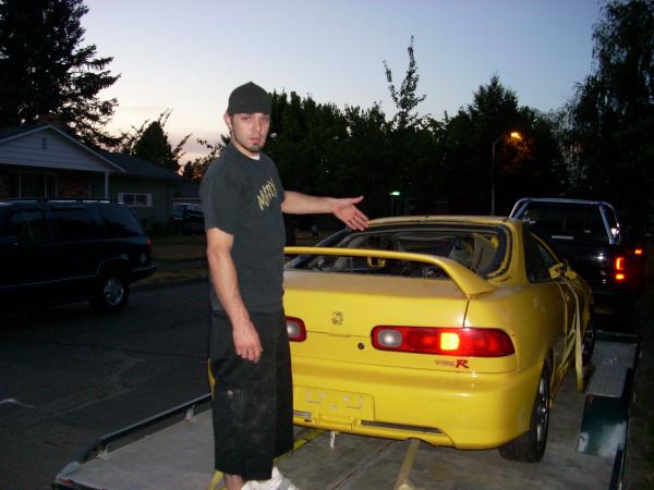 2000 Phoenix Yellow ITR on a trailer