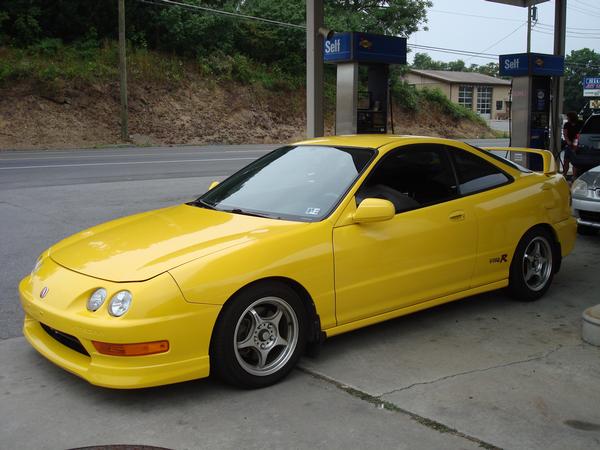 2000 Phoenix Yellow ITR clean title with blank badge