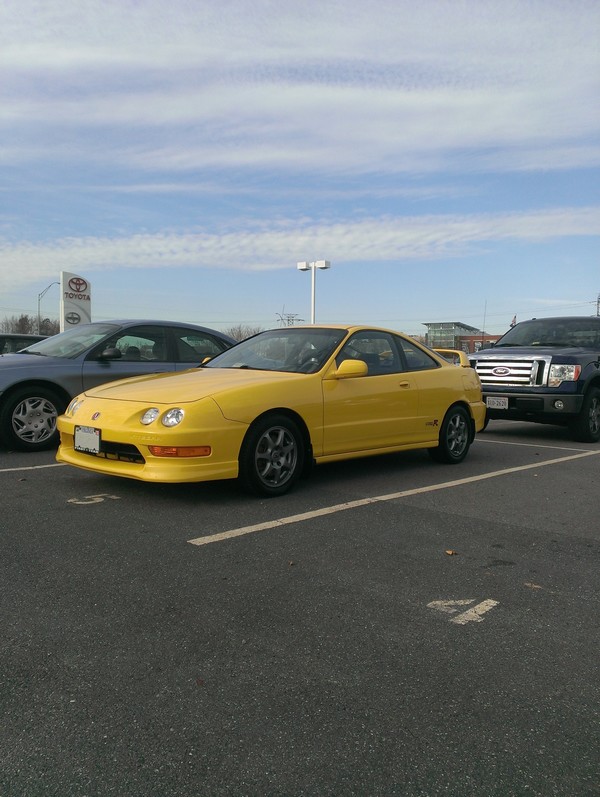 2001 Integra Type R Phoenix Yellow parking lot