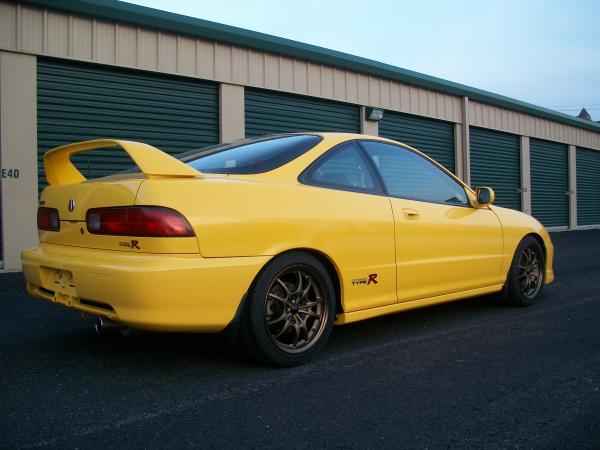'01 Acura ITR Phoenix Yellow side and rear
