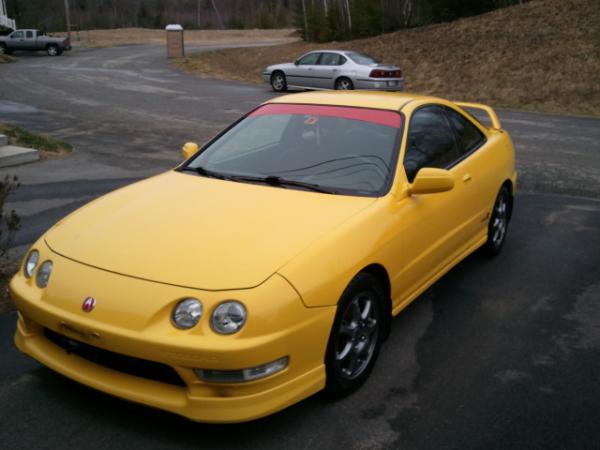 2001 Phoenix Yellow Acura Integra Type-R with clear corners
