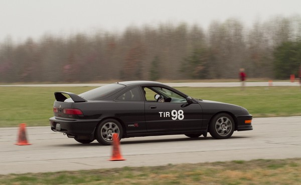 Nighthawk Black Pearl Integra Type-R hitting the track