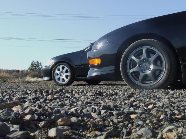 2001 ITR and 2000 EMI Civic SI front lips and rims