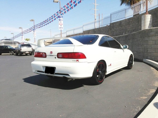 2001 Championship White ITR rear