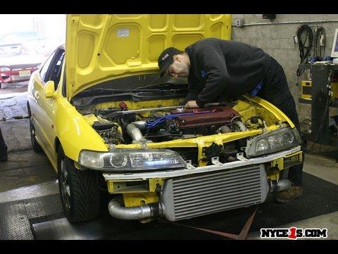 2001 Phoenix yellow integra type-r on the dyno