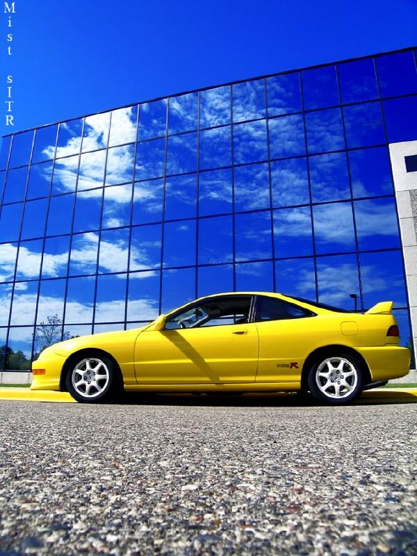 2001 Phoenix Yellow Integra type r scenic shot