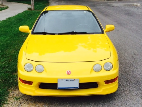 2001 Phoenix Yellow Acura Integra Type-R front end