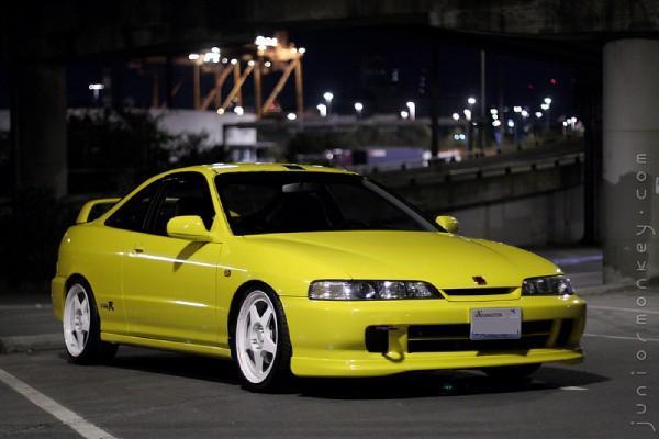 2001 Acura Integra Type-r with a jdm front end