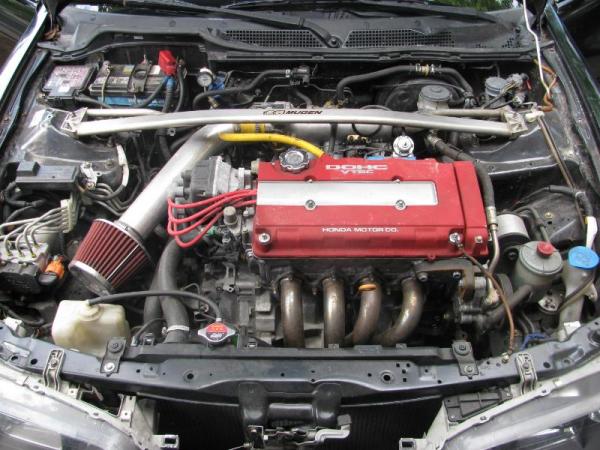 Integra Type-R engine bay Mugen Strut tower bar