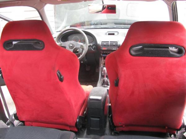 Integra Type-R interior and jdm recaros